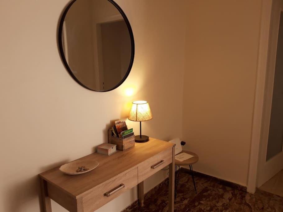 Comfort Apartment In The City Kalamata Luaran gambar
